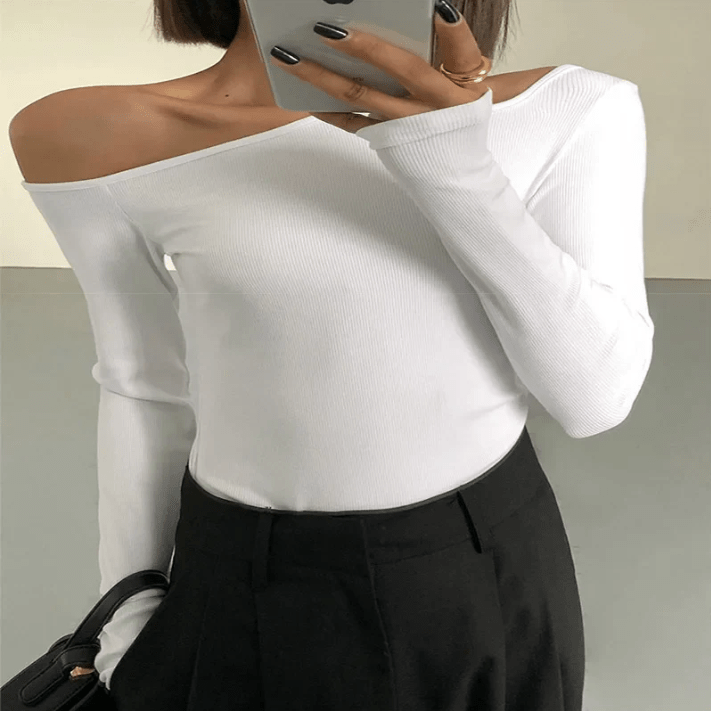 Off - Shoulder Blouse white