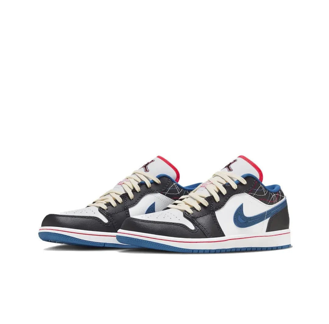 NIKE Air Jordan 1”
