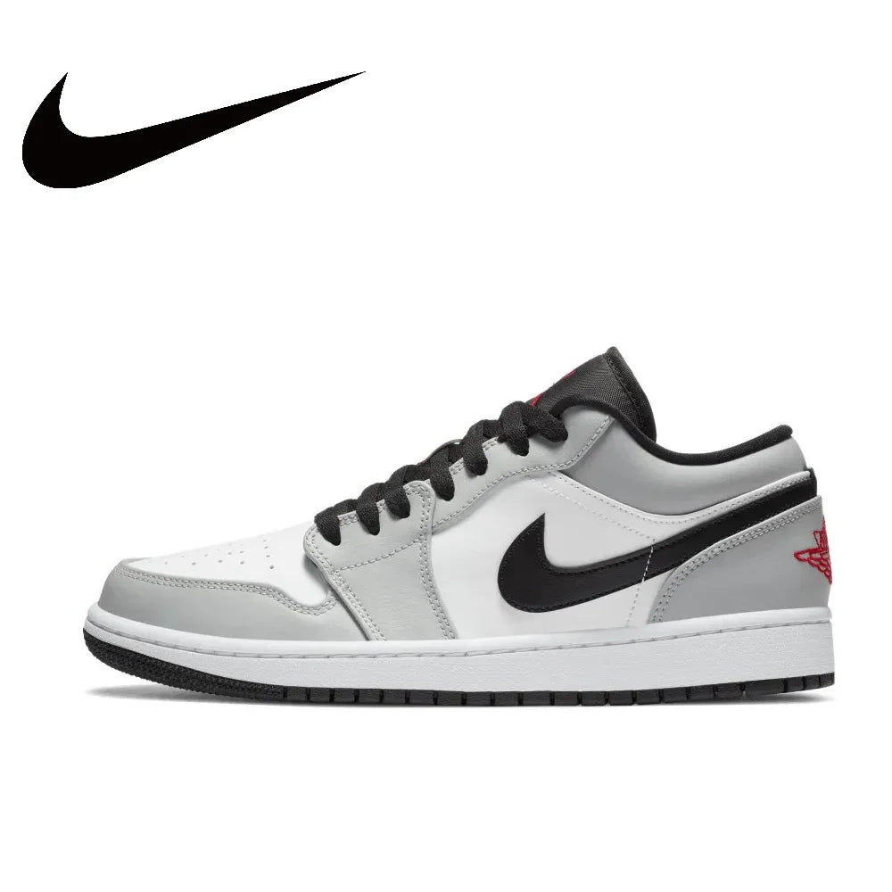 NIKE Air Jordan 1”