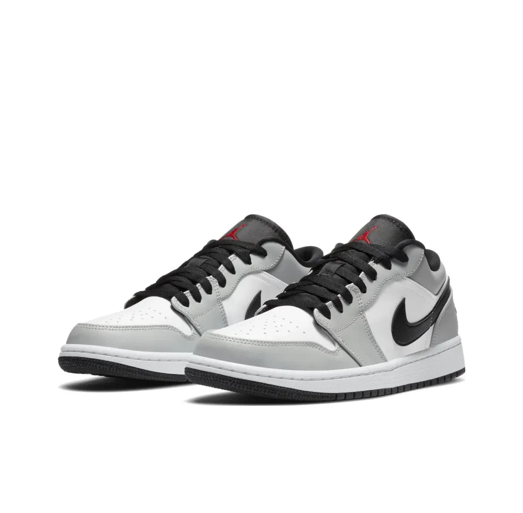 NIKE Air Jordan 1”