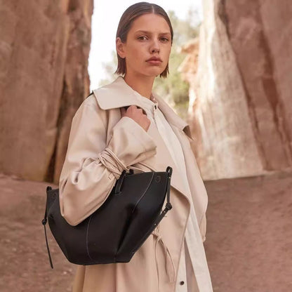 Women's Tote Bag - Chic & Practical Handbag