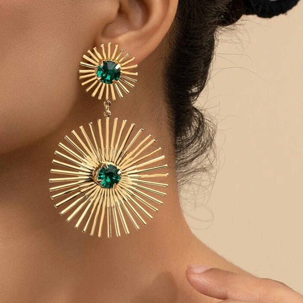 Retro Hong Kong Luxury Sunflower Earrings - Exaggerated Personality & Senior Sense
